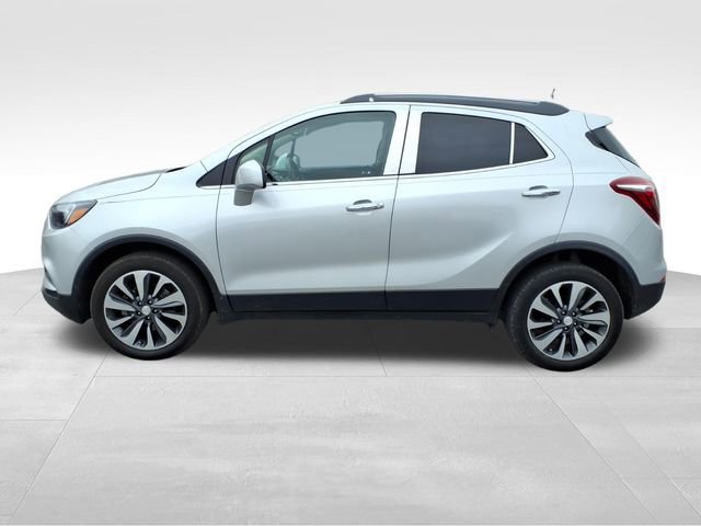 Used 2022 Buick Encore Preferred w/ Safety Package image 3