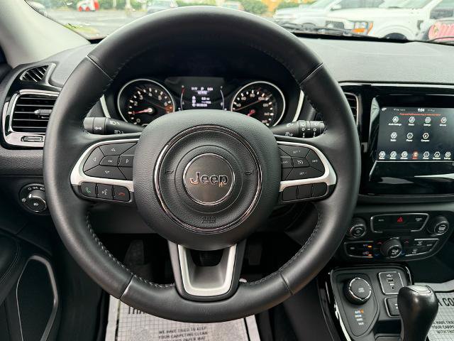 Used 2019 Jeep Compass Latitude AWD/4WD image 33