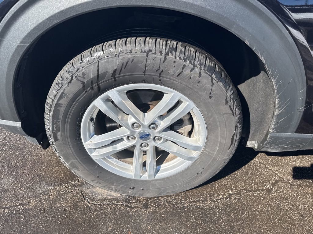 Certified 2022 Ford Explorer XLT w/ Equipment Group 202A image 57