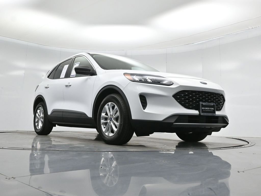 Certified 2022 Ford Escape SE w/ Convenience Package image 48