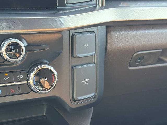 Certified 2025 Ford F250 King Ranch AWD/4WD image 18