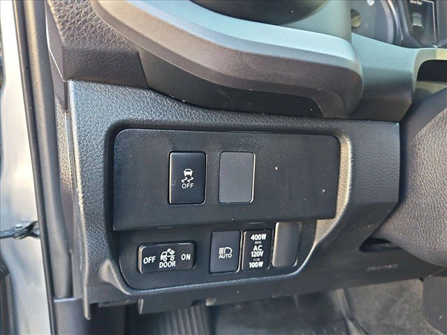 Used 2021 Toyota Tacoma TRD Off-Road w/ TRD Premium Off Road Package AWD/4WD image 24
