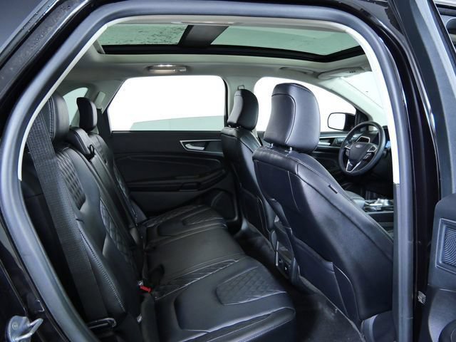 Certified 2024 Ford Edge Titanium AWD/4WD image 13