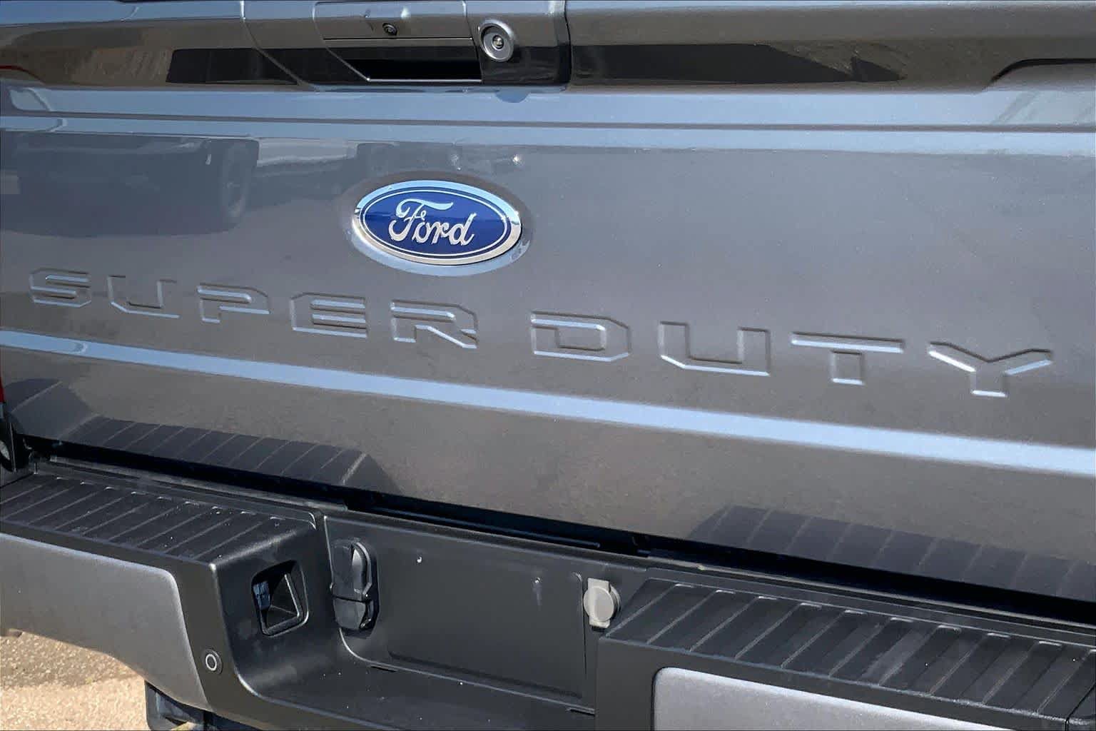 Certified 2023 Ford F250 Lariat w/ Lariat Ultimate Package AWD/4WD image 29