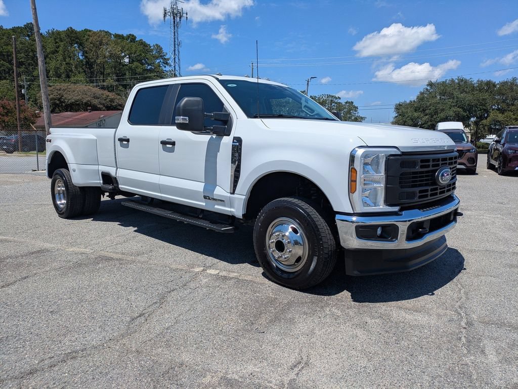 Certified 2025 Ford F350 XL w/ XL Driver Assist Package AWD/4WD image 31