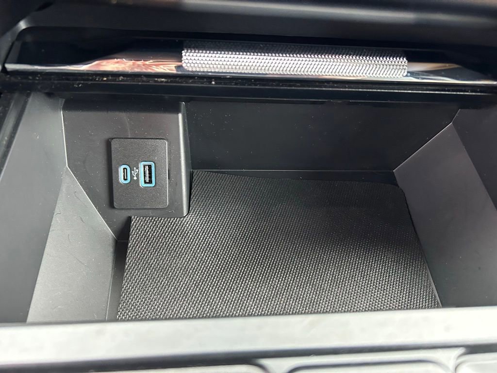 Certified 2023 Ford F150 Lariat image 34