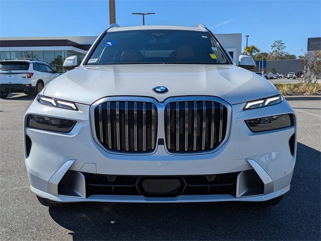 Used 2023 BMW X7 xDrive40i w/ Premium Package image 9