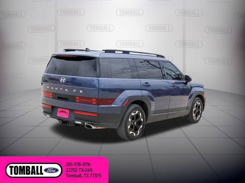 Used 2025 Hyundai Santa Fe SEL FWD image 8
