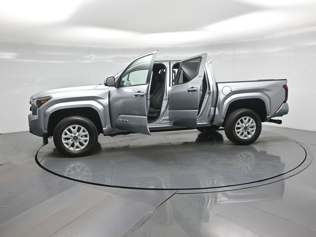 Used 2024 Toyota Tacoma SR5 image 36