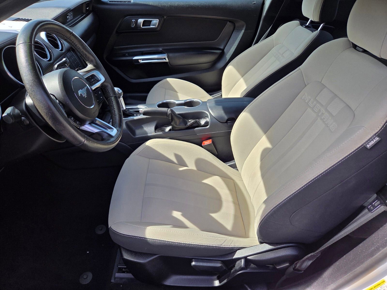 Certified 2020 Ford Mustang Coupe RWD image 10