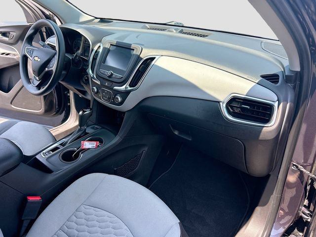 Used 2018 Chevrolet Equinox LS AWD/4WD image 35
