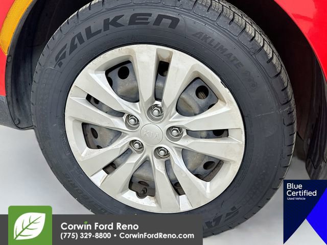 Used 2020 Kia Soul LX image 32