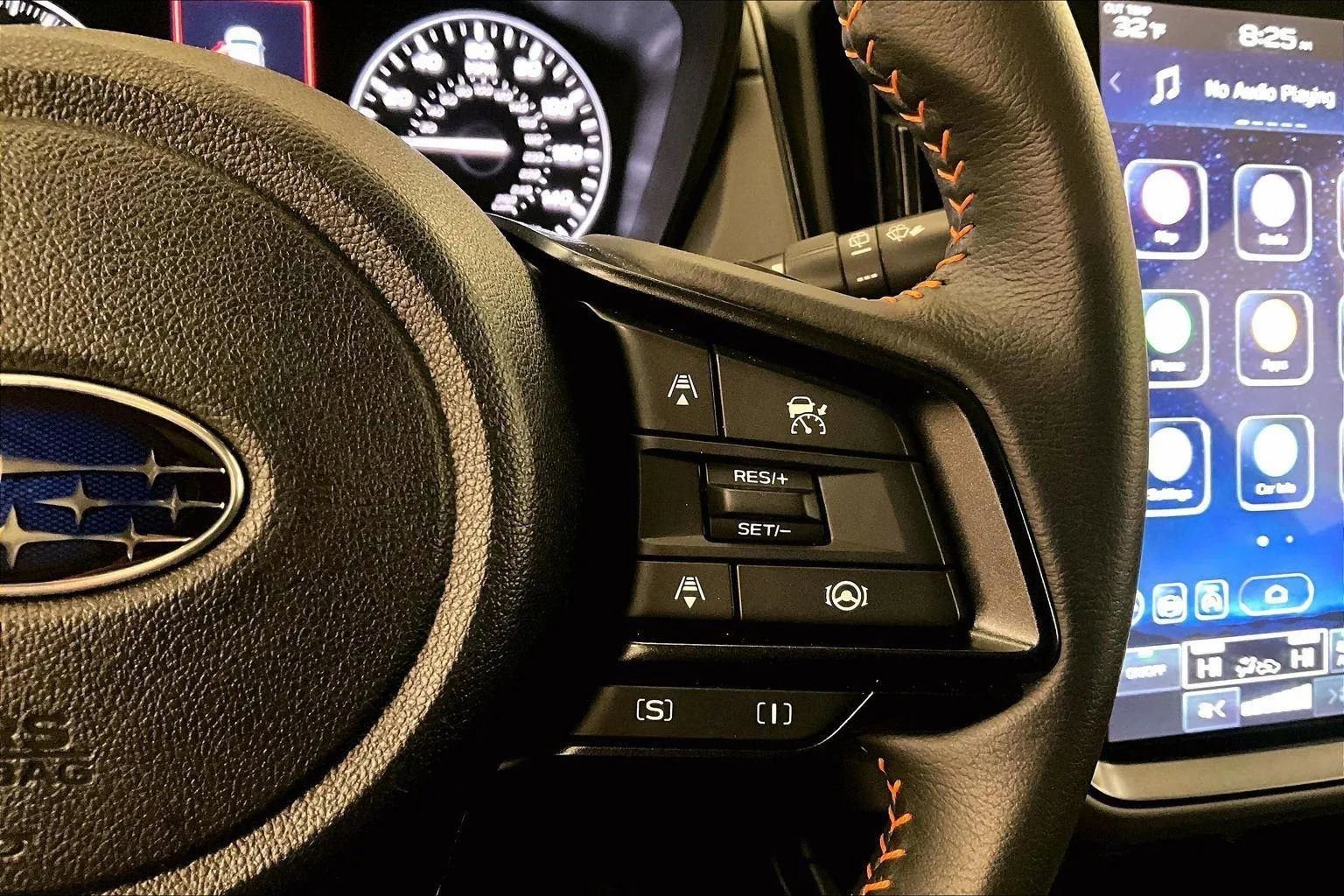 Used 2024 Subaru Crosstrek 2.5i Limited w/ Crosstrek Mirror Package image 18