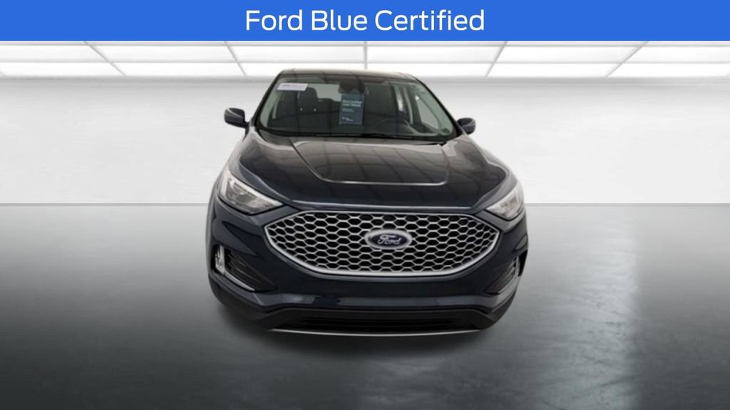 Certified 2023 Ford Edge SEL w/ Convenience Package AWD/4WD image 2