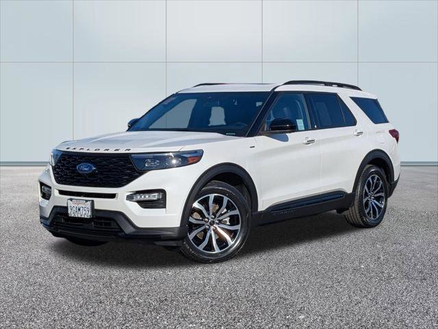 Certified 2023 Ford Explorer ST-Line w/ Class IV Trailer Tow Package RWD image 7