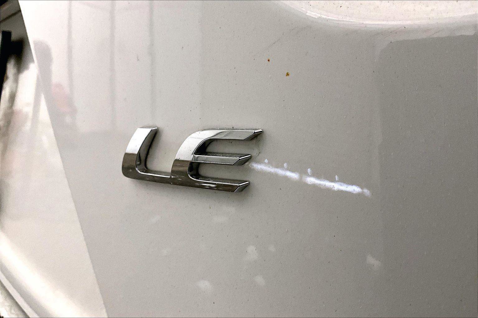 Used 2020 Toyota Corolla LE image 13