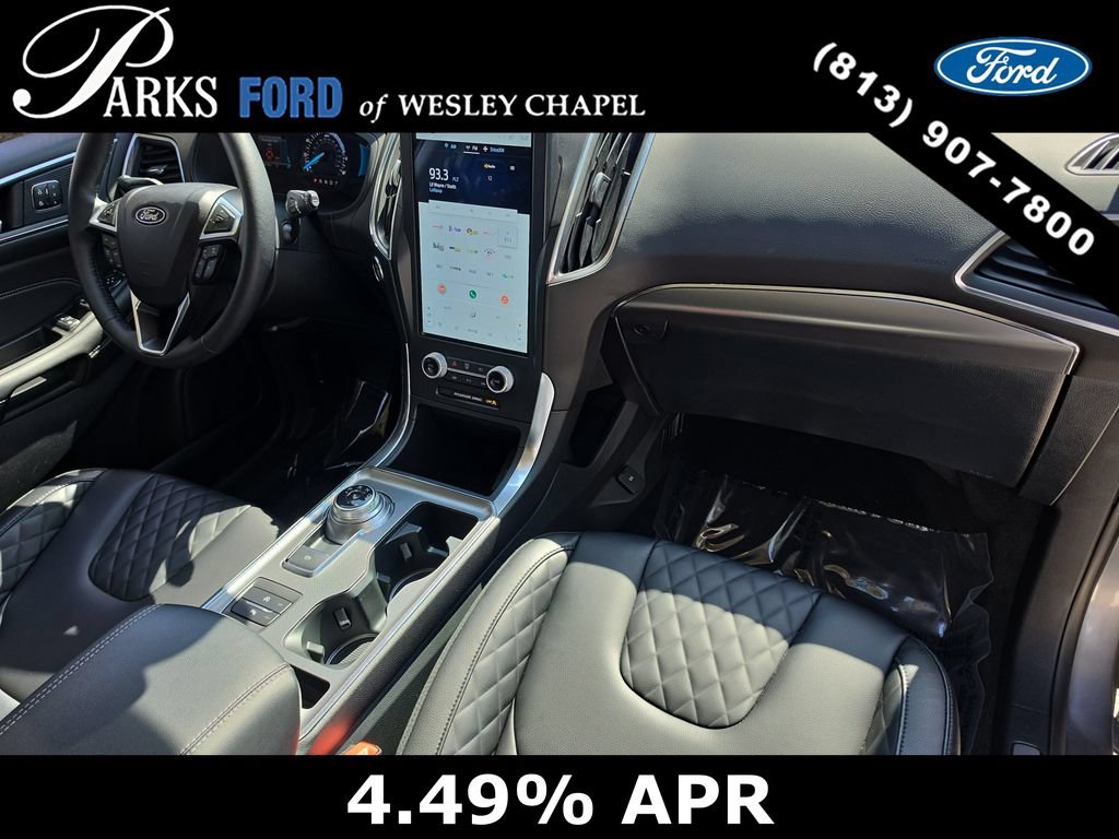 Certified 2024 Ford Edge Titanium AWD/4WD image 10