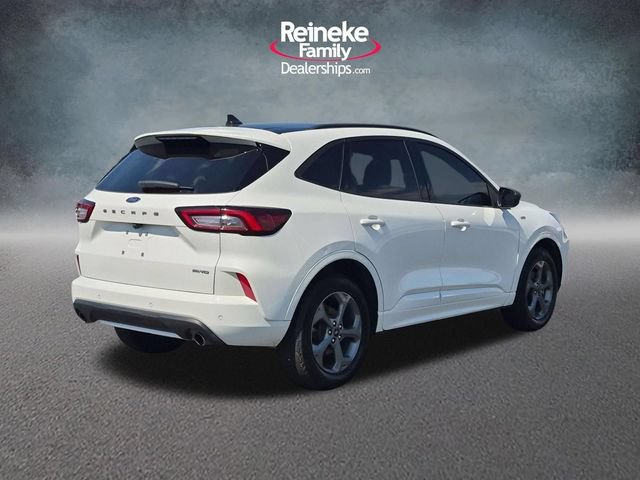 Certified 2024 Ford Escape ST-Line w/ Tech Pack #1 AWD/4WD image 5