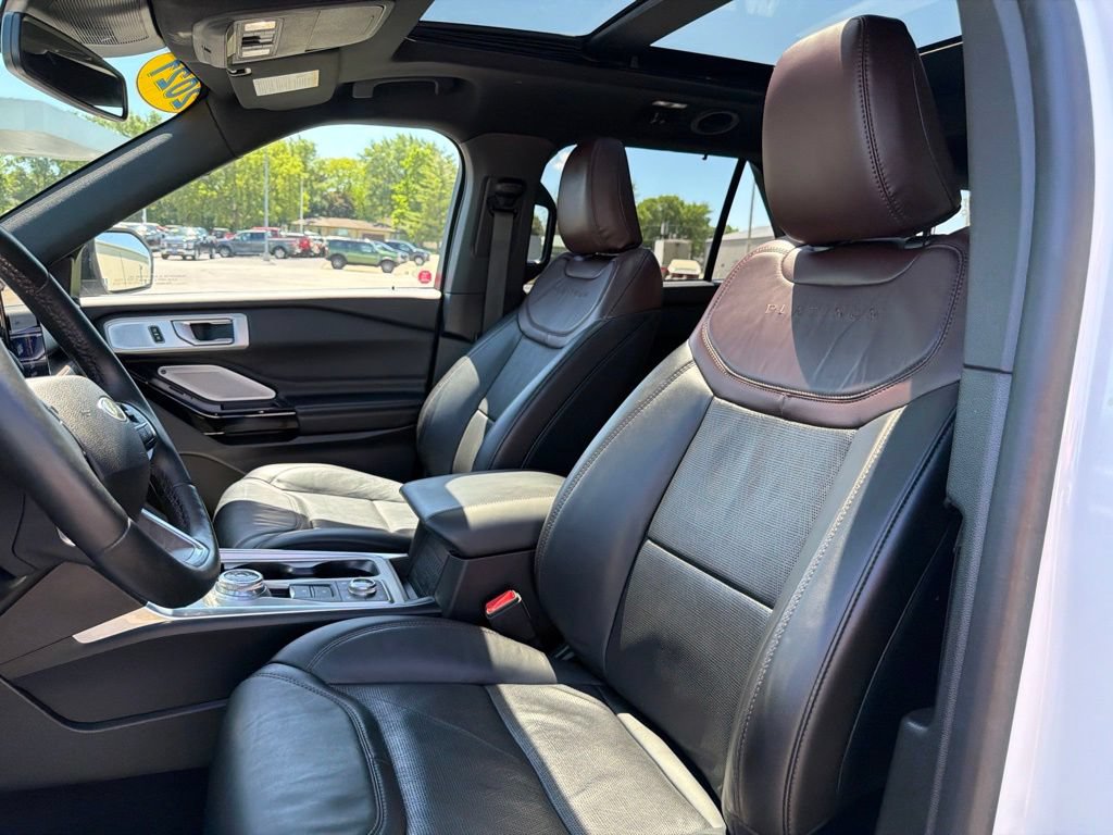 Certified 2021 Ford Explorer Platinum AWD/4WD image 12