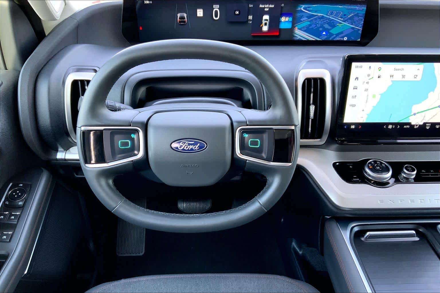Certified 2025 Ford Expedition Active RWD image 6