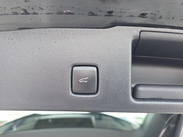 Certified 2023 Ford Escape ST-Line w/ Tech Pack #1 image 33