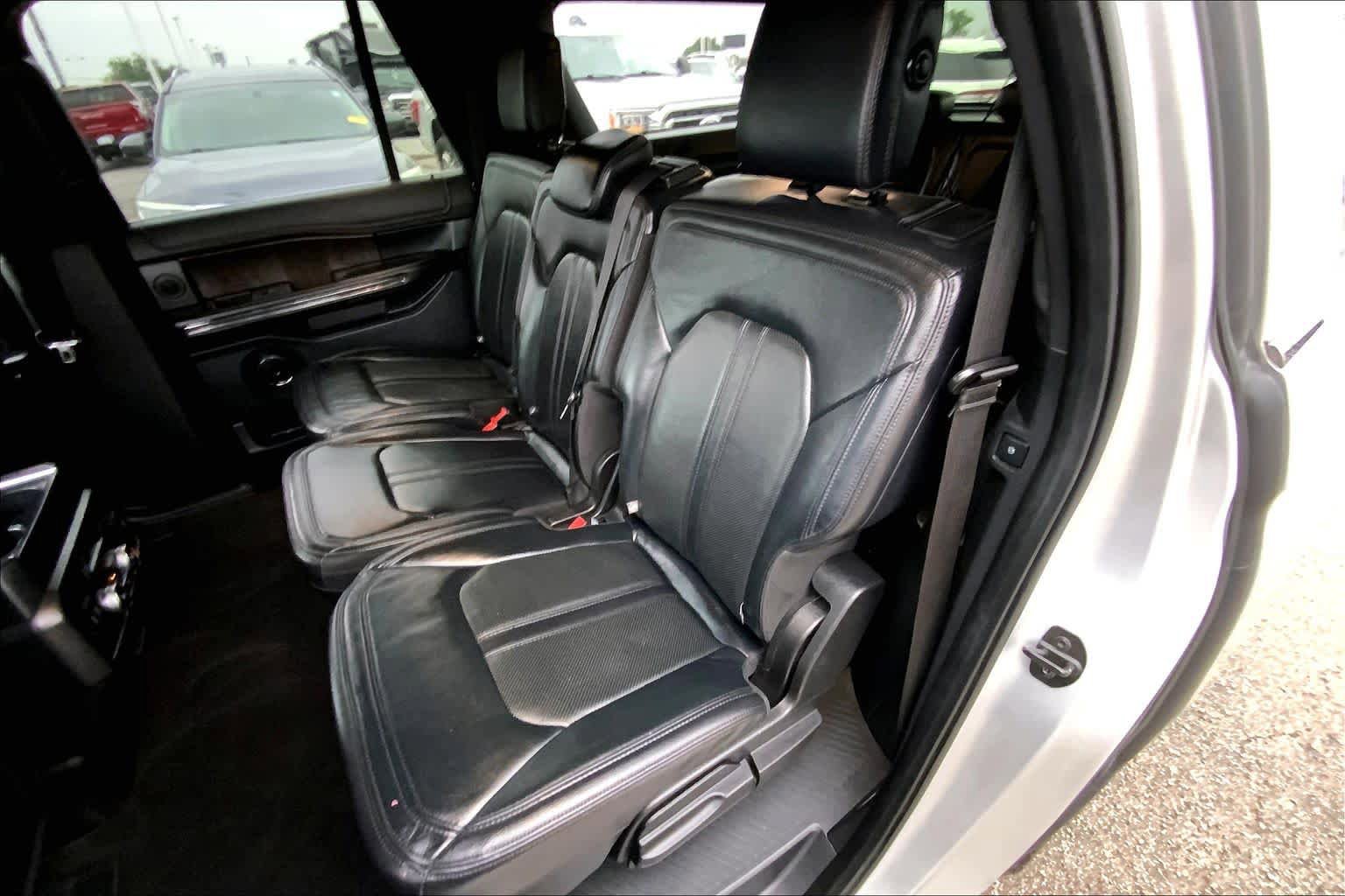 Certified 2019 Ford Expedition Max Limited RWD image 19
