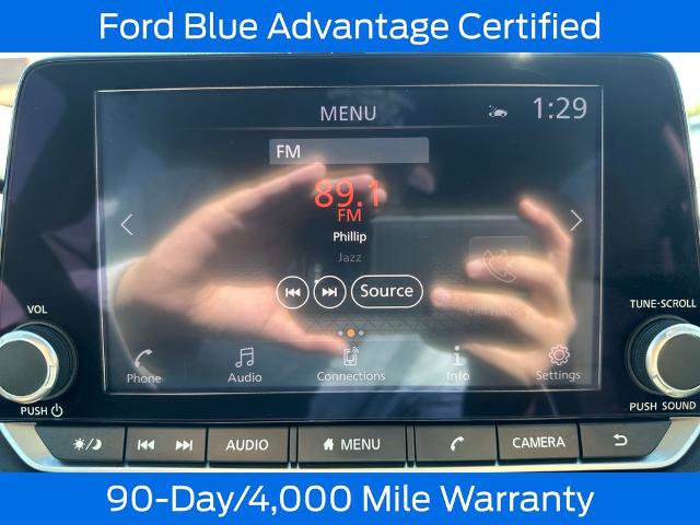 Used 2025 Nissan Rogue SV FWD image 13