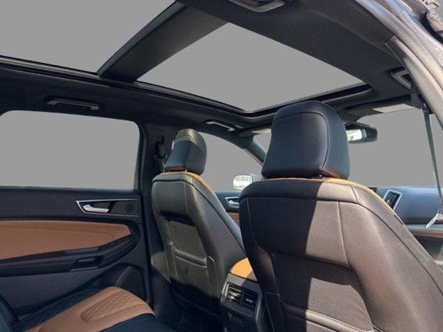 Certified 2024 Ford Edge Titanium w/ Titanium Elite Package AWD/4WD image 9