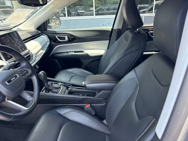 Used 2022 Jeep Compass Limited AWD/4WD image 37