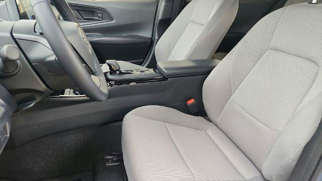 Used 2026 Toyota Prius LE FWD image 13