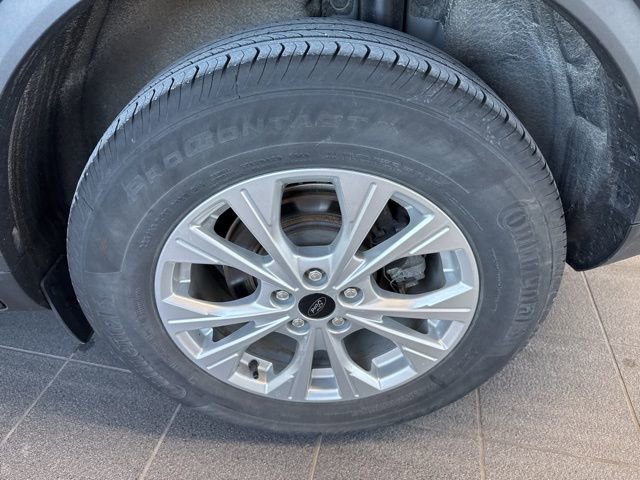 Certified 2023 Ford Escape Active w/ Tech Pack #2 image 6