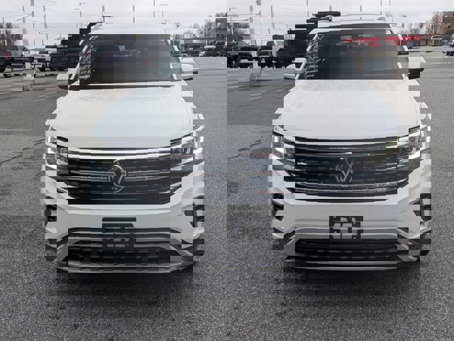 Used 2022 Volkswagen Atlas Cross Sport SE image 9