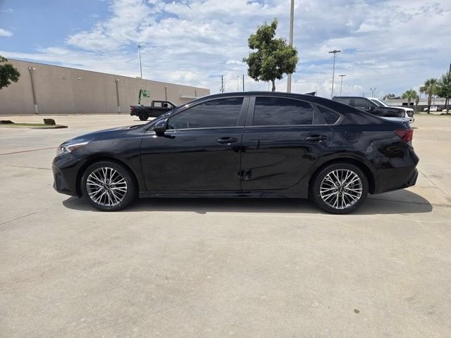 Used 2023 Kia Forte GT-Line FWD image 4