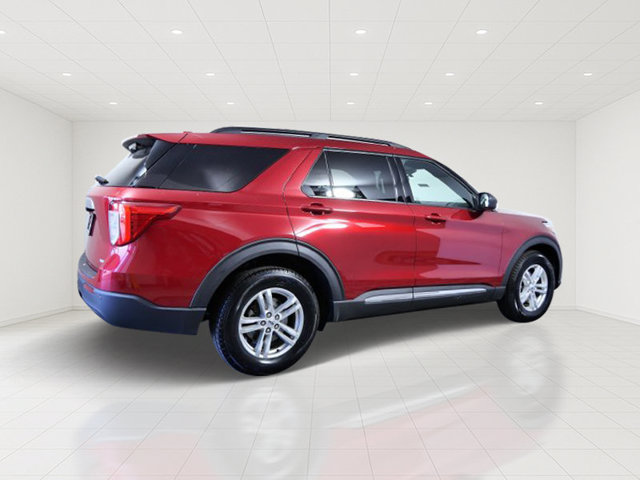 Certified 2020 Ford Explorer XLT w/ Comfort Package AWD/4WD image 6