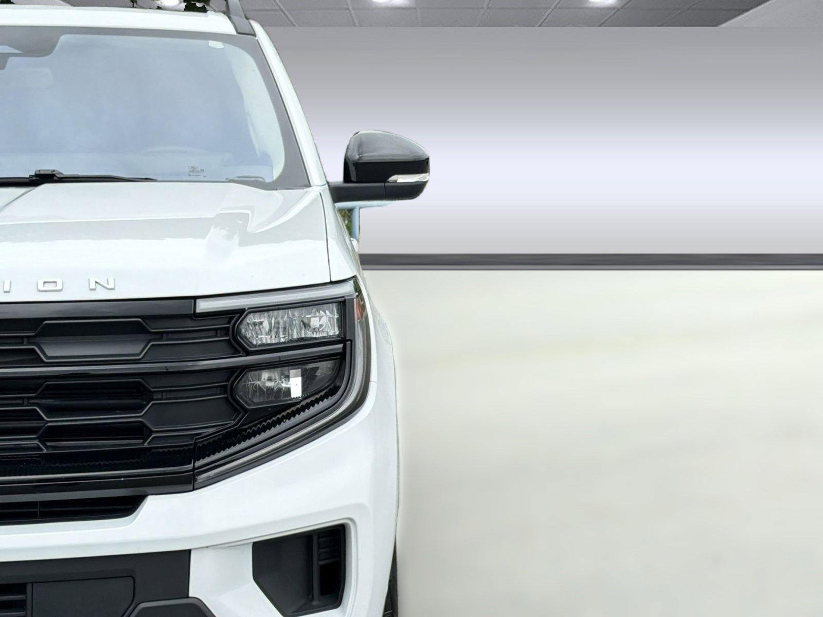 Certified 2025 Ford Expedition Active AWD/4WD image 11