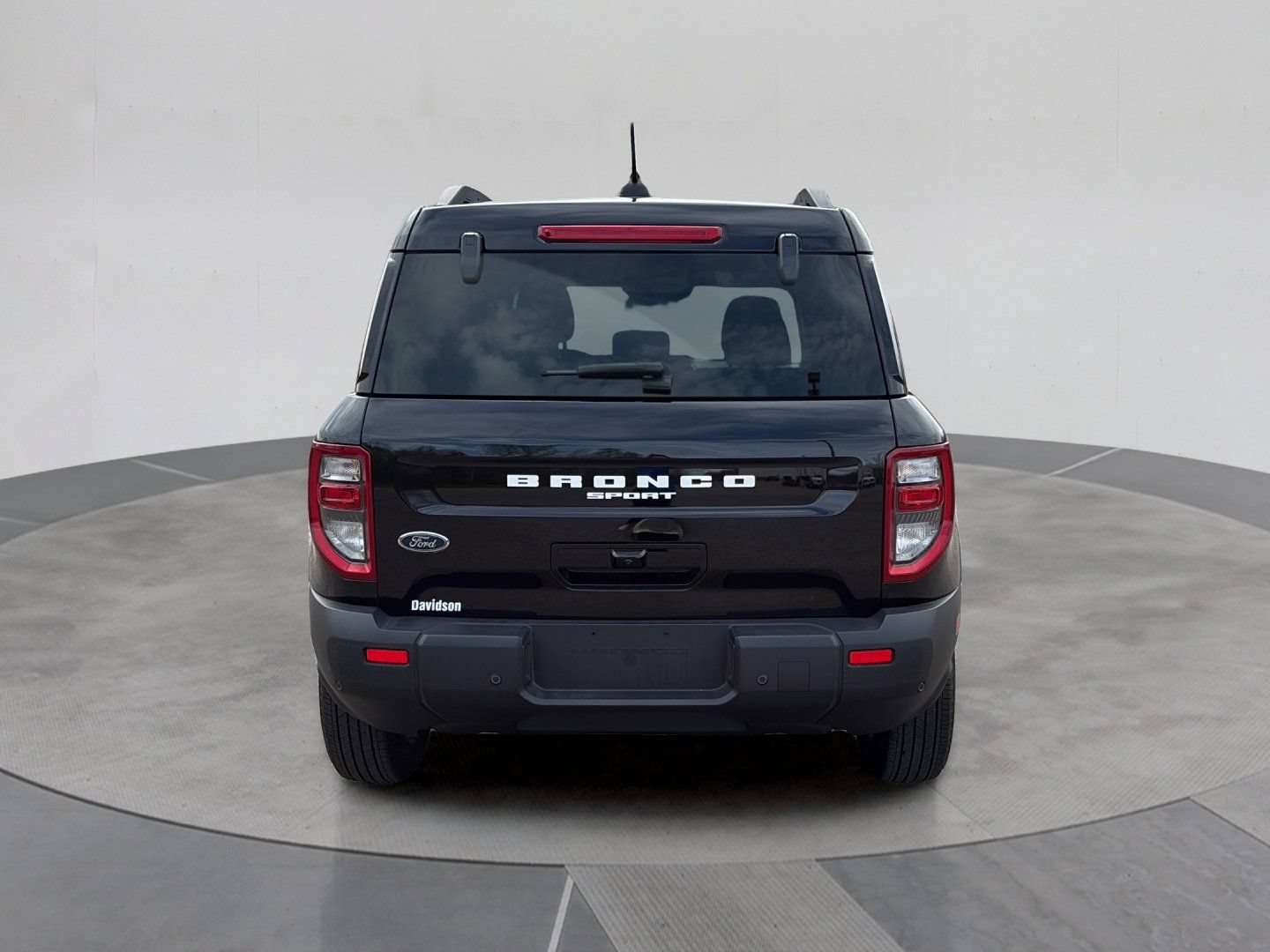 Certified 2025 Ford Bronco Sport Outer Banks w/ Outer Banks Tech Package+ AWD/4WD image 7