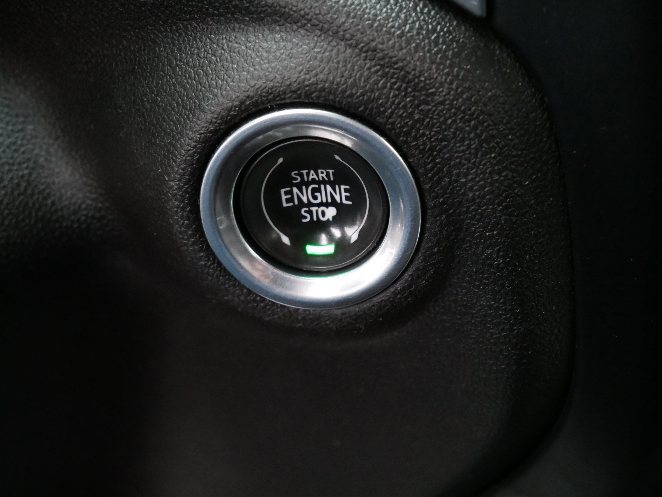 Used 2021 Chevrolet Silverado 1500 RST image 32