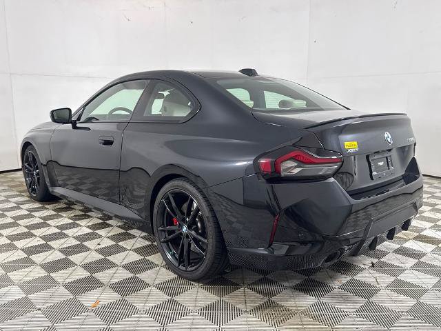 Used 2023 BMW 230i xDrive Coupe AWD/4WD image 11