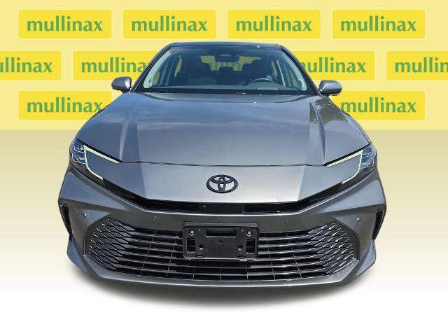 Used 2025 Toyota Camry XLE w/ Premium Plus Package AWD/4WD image 11
