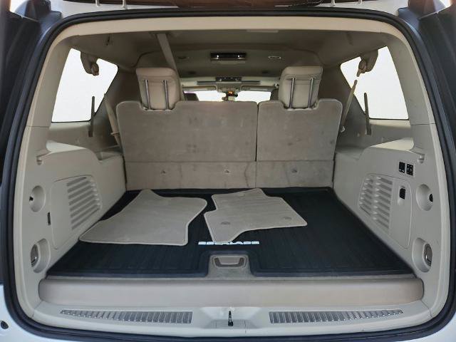 Used 2020 Cadillac Escalade ESV Luxury RWD image 30