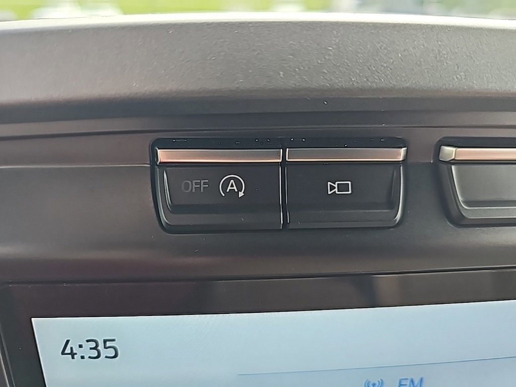 Certified 2021 Ford F150 Lariat image 30