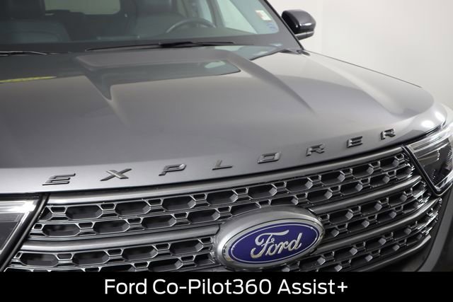 Certified 2023 Ford Explorer XLT w/ Equipment Group 202A image 19