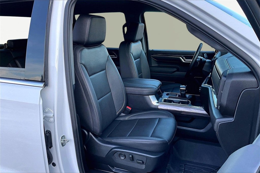 Used 2023 Chevrolet Silverado 1500 LTZ image 7