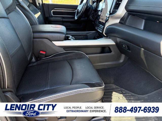 Used 2022 RAM 3500 Laramie AWD/4WD image 13