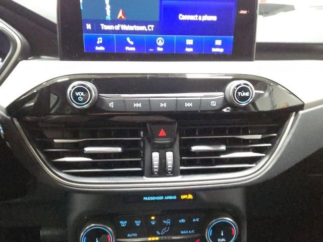 Certified 2022 Ford Escape SEL image 31