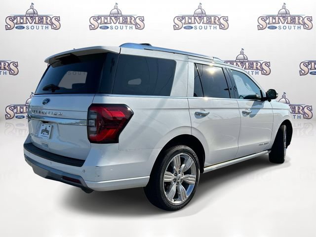 Certified 2023 Ford Expedition Platinum RWD image 3