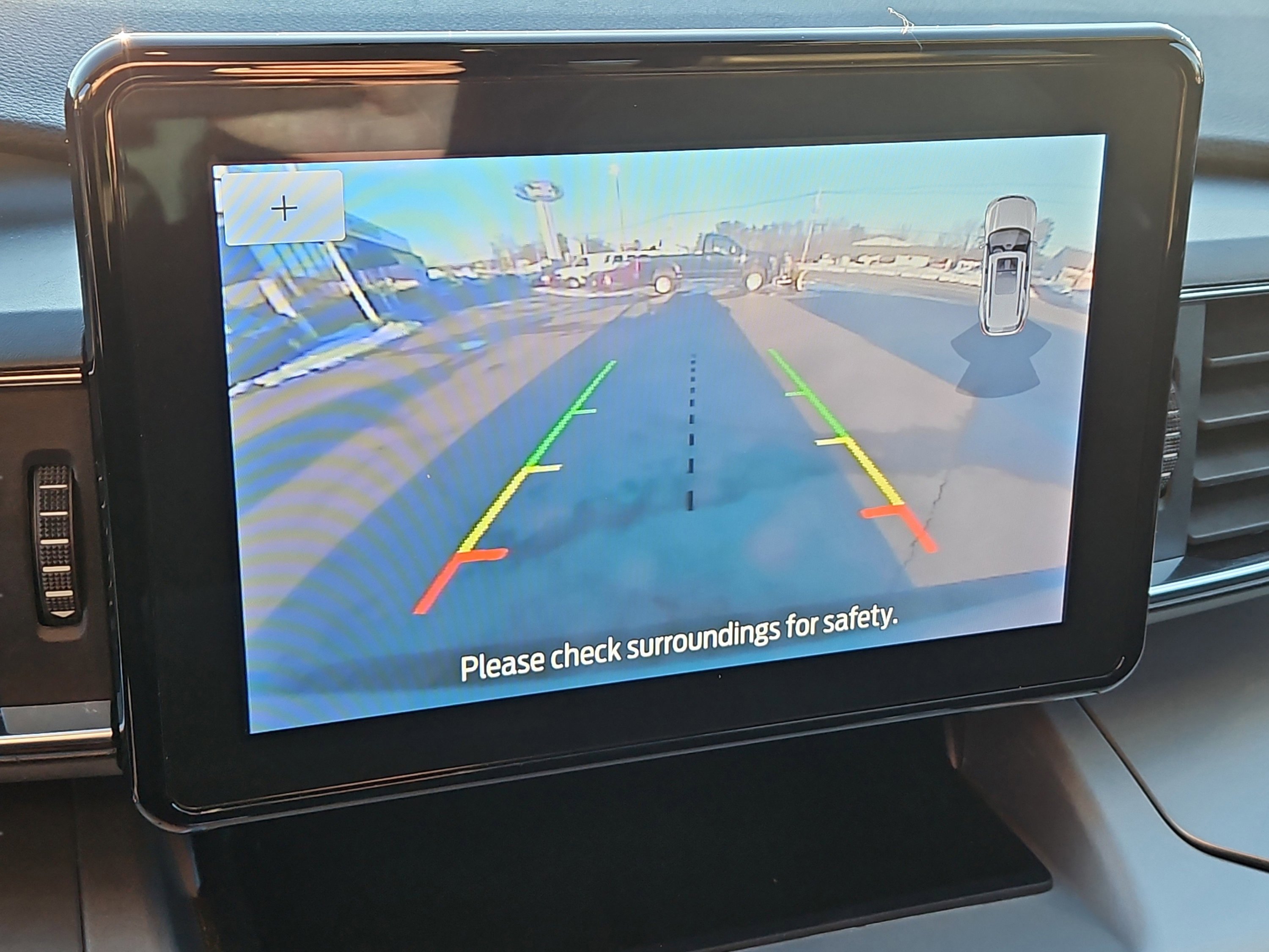 Certified 2022 Ford Explorer XLT w/ Equipment Group 202A image 12