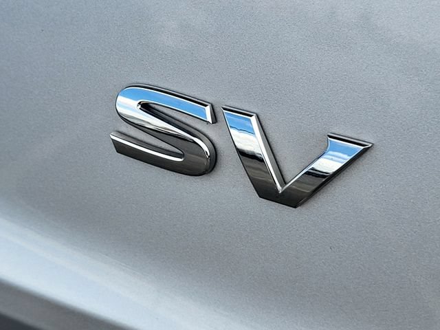 Used 2023 Nissan Rogue SV FWD image 12