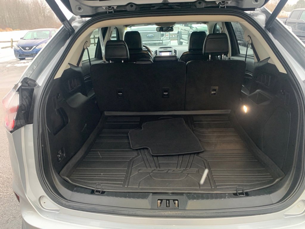 Certified 2020 Ford Edge Titanium w/ Cargo Accessory Package image 23