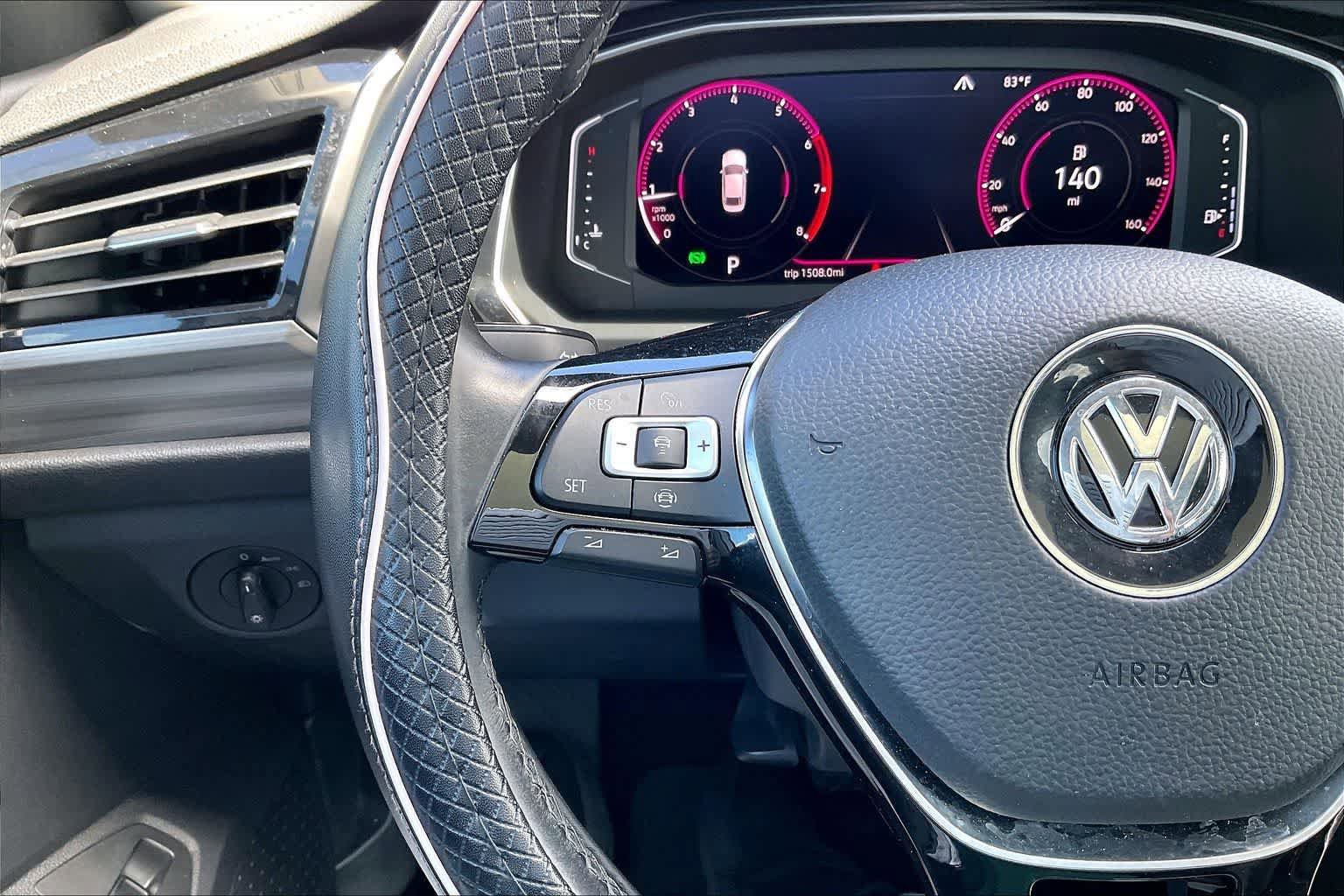 Used 2019 Volkswagen Jetta SEL FWD image 24